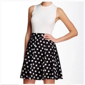 Amanda & Chelsea flows polka dot skirt